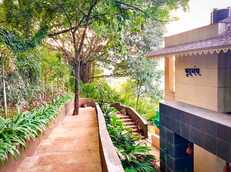 Entry View